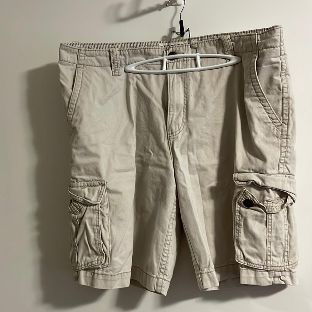 Aeropostale cargo shorts